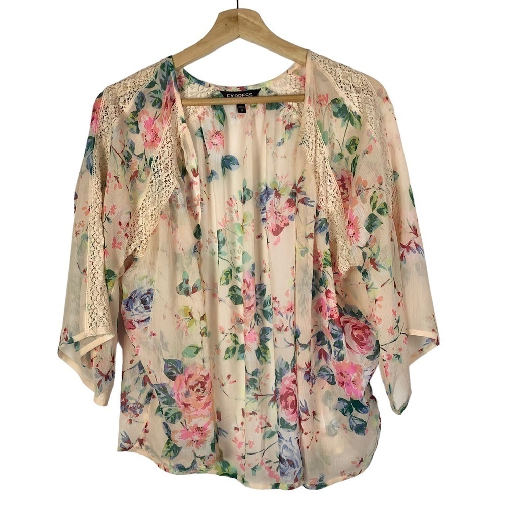 Express Cream & Pink‎ Floral Short Sleeve Kimono XS
